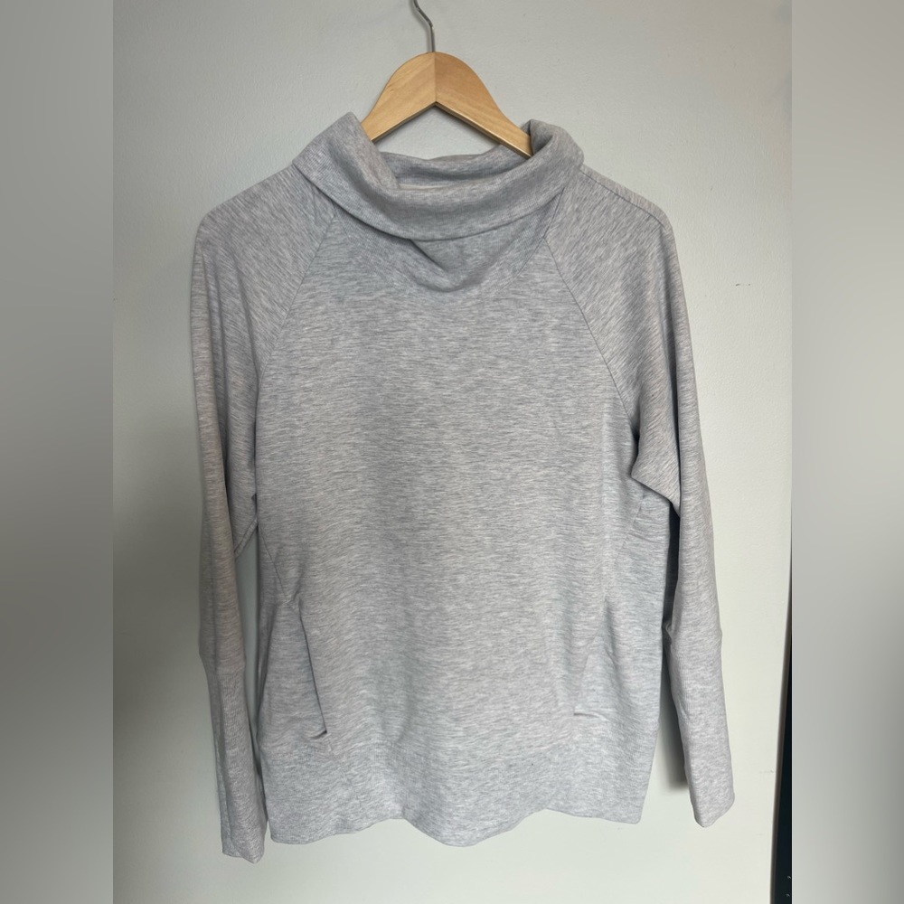 Lululemon Pullover